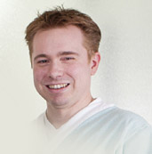 Zahnarzt Frank Wiemers in Moers.